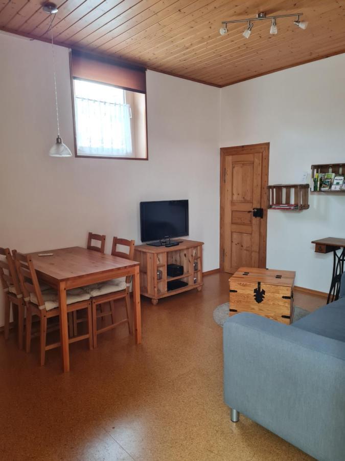 Fewo Pfalzwohnung Ellerstadt Extérieur photo